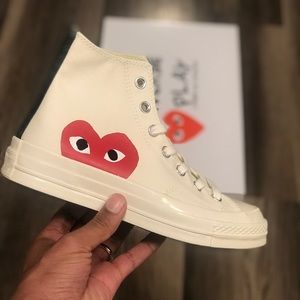NEW Converse X Comme des Garcons Play sz 7